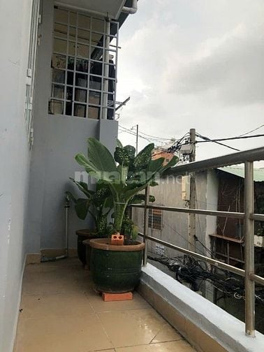 Nhà Đinh Bộ Lĩnh, Bình Thạnh, 35m2, nhà góc, có cửa hậu giá 13,5tr