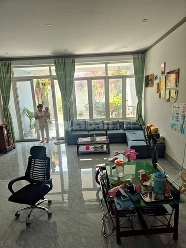 Bán gấp căn nhà ở Đường Hồ Văn Tắng , Củ Chi 124m2 SHR giá chỉ 715tr