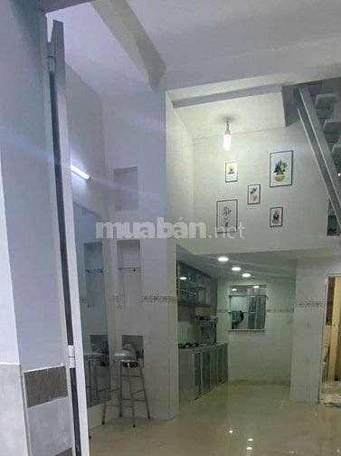 Nhà Đinh Bộ Lĩnh, Bình Thạnh, 35m2, nhà góc, có cửa hậu giá 13,5tr
