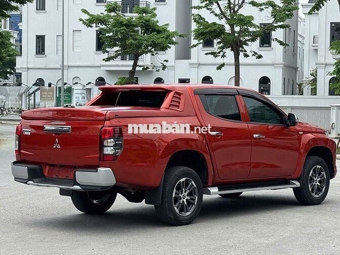 Bán xe Mitsubishi Triton GLX 2021 màu cam siêu đẹp