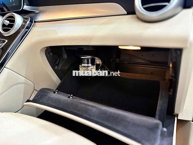 Mercedes Benz GLC 2020 200 - 65000 km