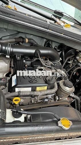 Toyota Innova 2015 2.0G - 185632 km