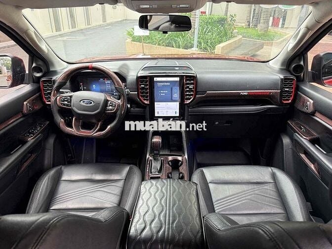 Ford Everest Ambiente 1 cầu đỏ cam 2022 - 64.000km