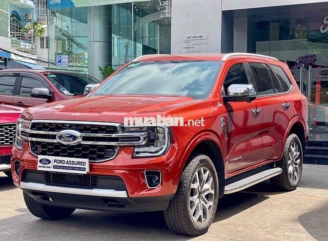 Ford Everest Titanium 1 cầu đỏ cam 2024 -17.000 km