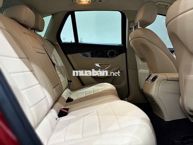 Mercedes Benz GLC 2020 200 - 65000 km