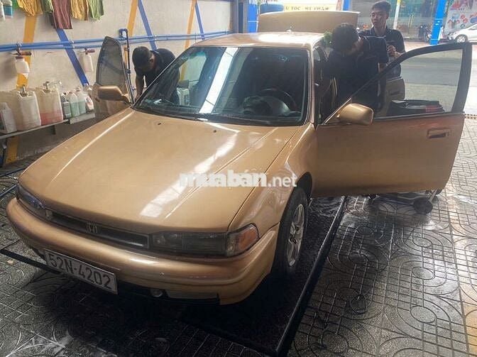 Honda Accord 1990 MT - 99999 km