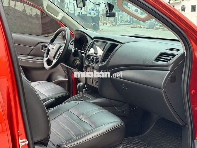 Bán xe Mitsubishi Triton GLX 2021 màu cam siêu đẹp