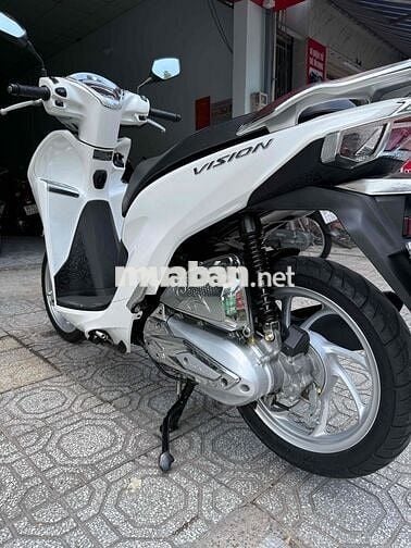 Xe Vision 2022, màu trắng, khoá thường, zin đẹp