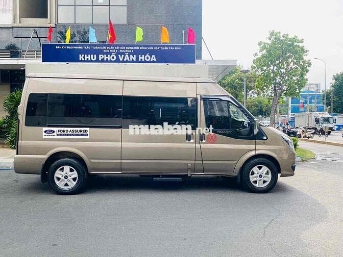 Transit MCA 2023 16 chỗ. Xe hãng-Giá thương lượng