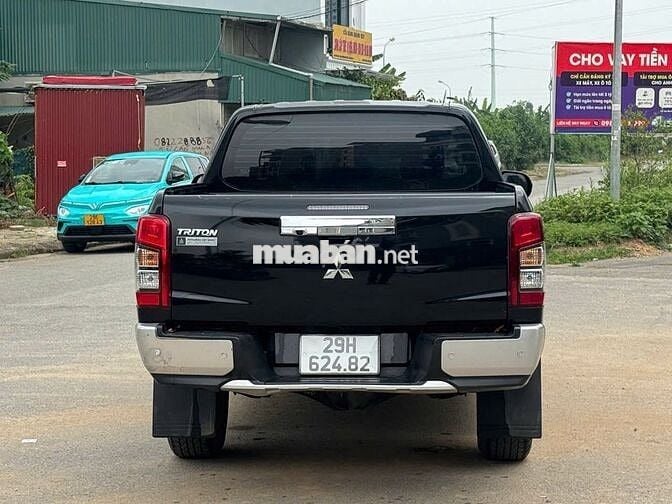 Bán Mitsubishi Triton 2022 số tự động 1 cầu đi 4v
