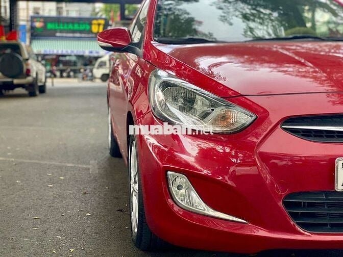 Hyundai Accent 2011 1.4 AT