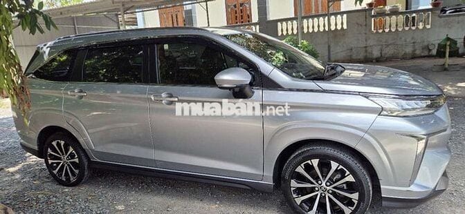 Toyota Veloz Cross 2022 CVT Top - 64000 km