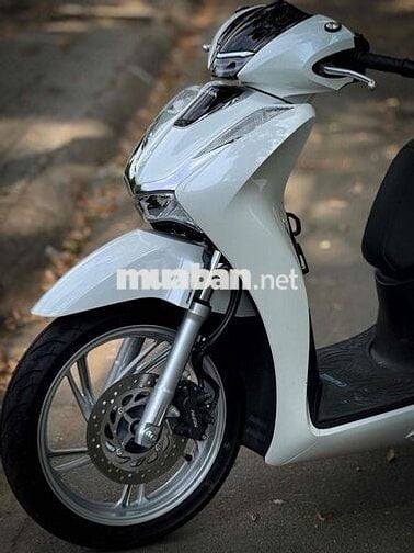 Sh 125 2022 Trắng Đen Odo 1500km Chính chủ