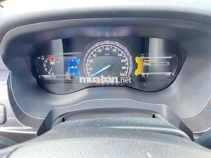 Ford Everest Titanium 1 cầu 2018 dk 2019-40.000km
