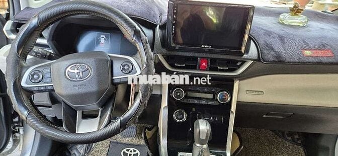 Toyota Veloz Cross 2022 CVT Top - 64000 km