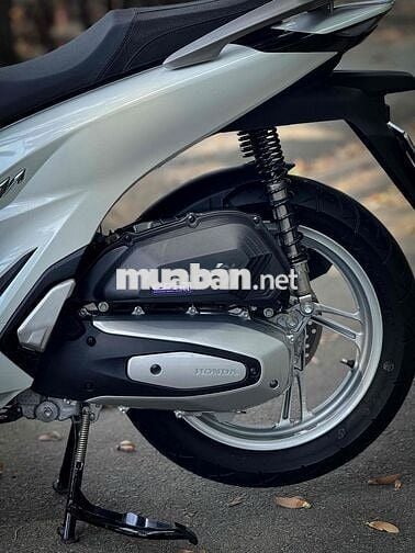 Sh 125 2022 Trắng Đen Odo 1500km Chính chủ