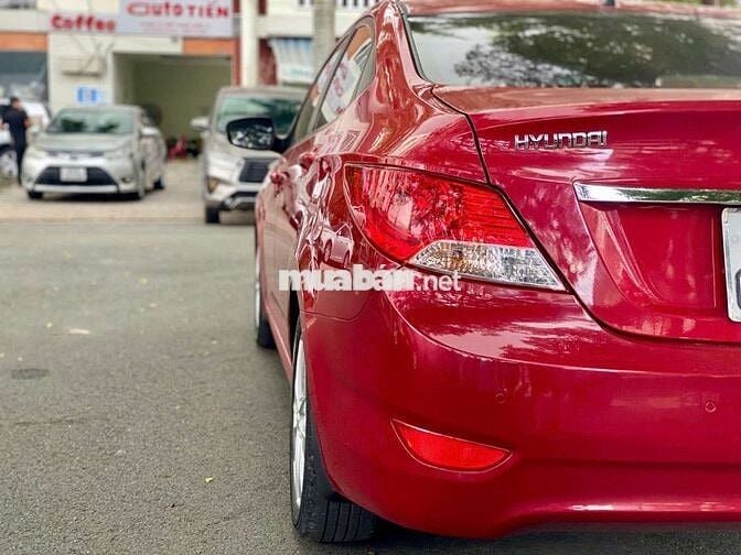Hyundai Accent 2011 1.4 AT