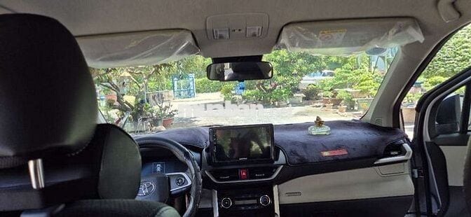 Toyota Veloz Cross 2022 CVT Top - 64000 km