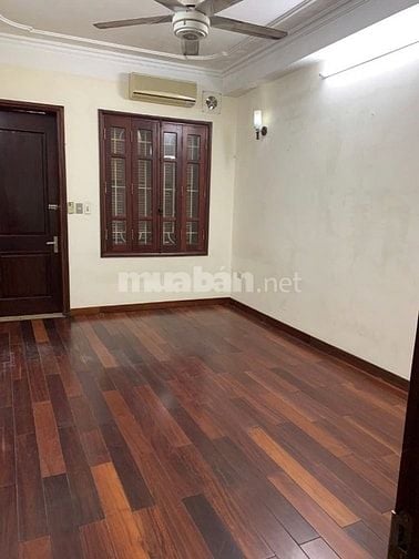Nhà ngõ ôtô đường Đặng Văn Ngữ. Nhà 2 mặt ngõ thoáng trước sau.