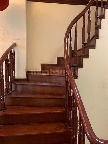 Nhà ngõ ôtô đường Đặng Văn Ngữ. Nhà 2 mặt ngõ thoáng trước sau.