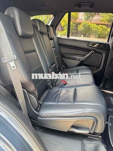 Ford Everest Titanium 1 cầu 2018 dk 2019-40.000km
