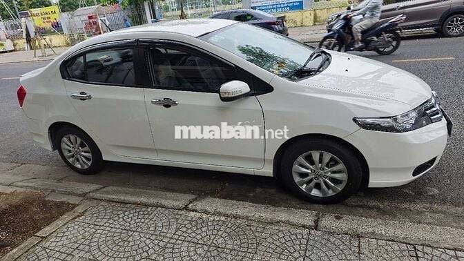 Honda City 2013 1.5 AT - 39130 km