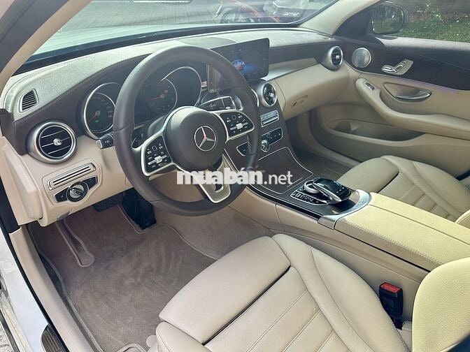 Mercedes Benz C200 Exclusive - 34000 km