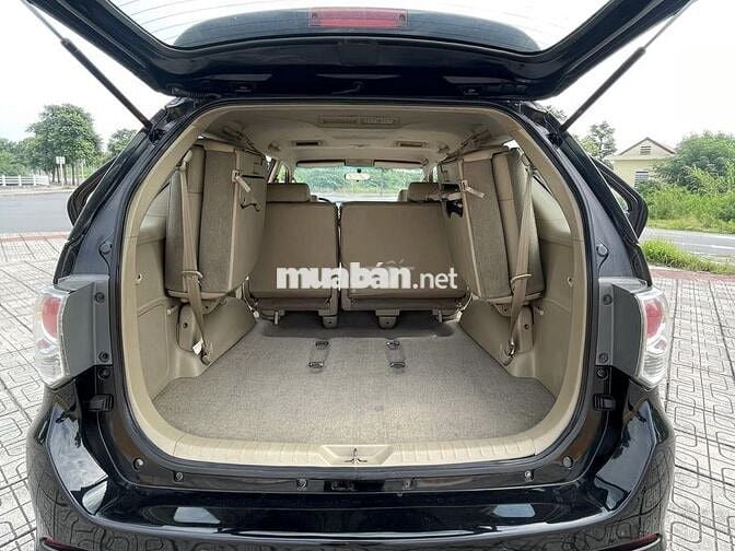 Toyota Fortuner 2015 2.7V 4x2 AT ĐEN ĐẸP