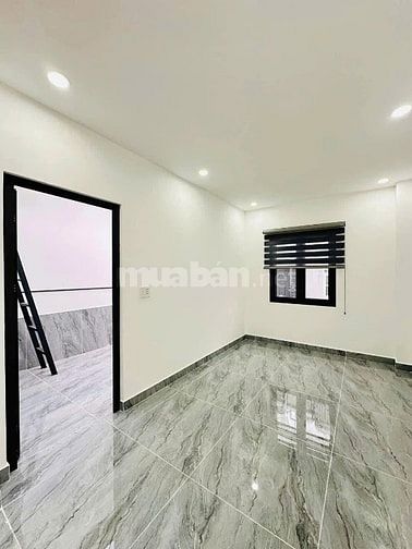 Kẹt tiền cần bán nhà Lâm Văn Bền, Tân Kiểng, Quận 7. GIÁ 3TỶ8. DT 48m2