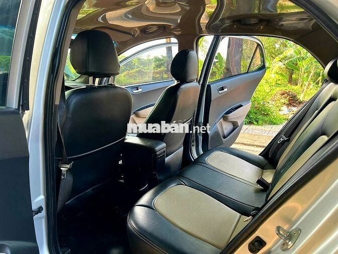 Hyundai Grand i10 2016 Sedan 1.2 MT - bản đủ