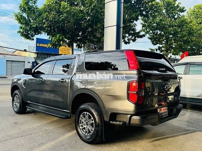 Ford Ranger 1 Cầu Số Sàn - Xe Lướt - Form Mới Đẹp