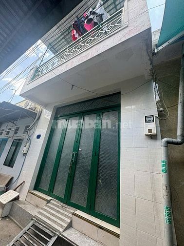 BÁN NHÀ HẺM XE BA GÁC - 2 TẦNG - GẦN LOTTE MART QUẬN 7