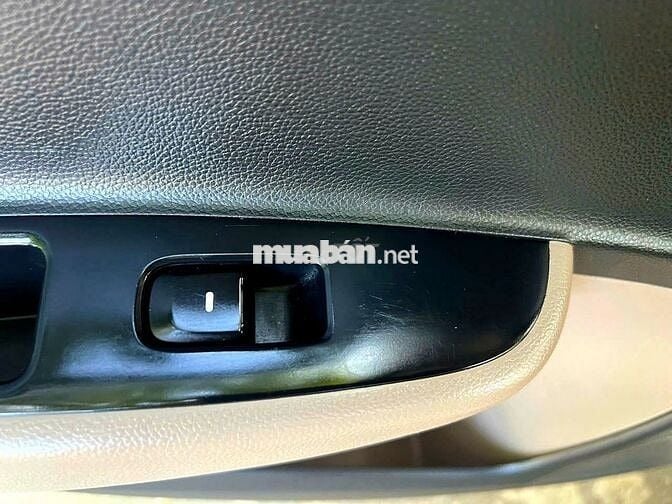 Hyundai Grand i10 2016 Sedan 1.2 MT - bản đủ