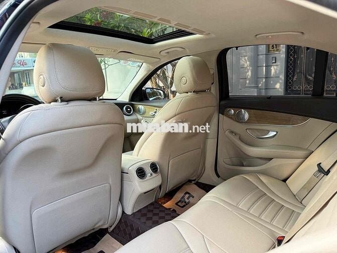 Mercedes C250 Exclusive model 17, 1 chủ cực đẹp