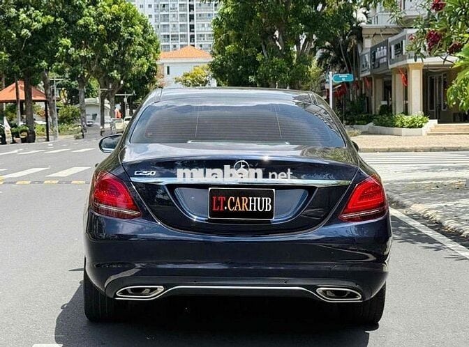 Mercedes C250 Exclusive model 17, 1 chủ cực đẹp