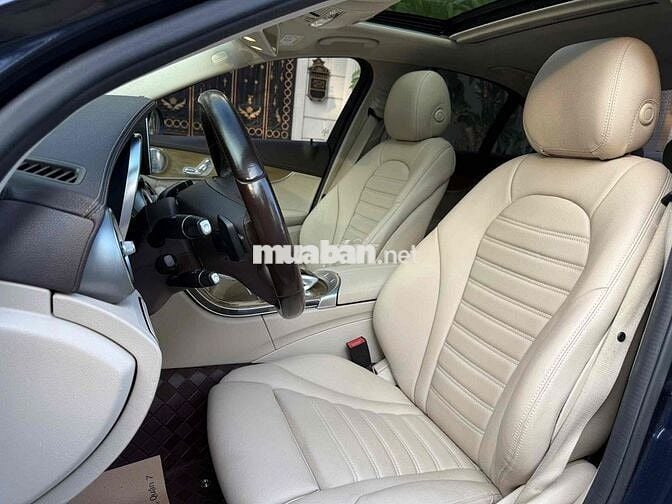 Mercedes C250 Exclusive model 17, 1 chủ cực đẹp