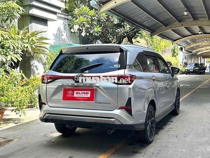 Veloz Cross 2022 CVT Top - Nhập Indo