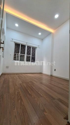 Bán nhà HXH Bùi Đình Tuý , 50m2 , 6,35tỷ bớt Lộc . LH 0866408299