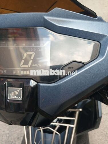 Cần tiền bán gấp xe hon da hiệu AIrBLADE 125cc