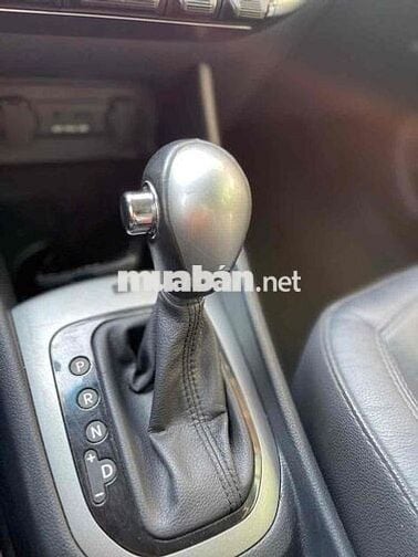 Kia Rio 2014 1.4 AT Hatchback - 100000 km