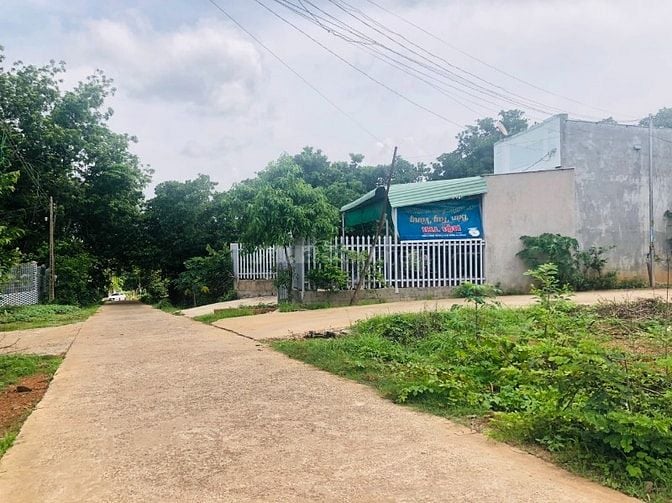 BÁN THU HỒI VỐN 5X40=200M2 SỔ RIÊNG THỔ CƯ, DÂN ĐÔNG GIÁ 290TR