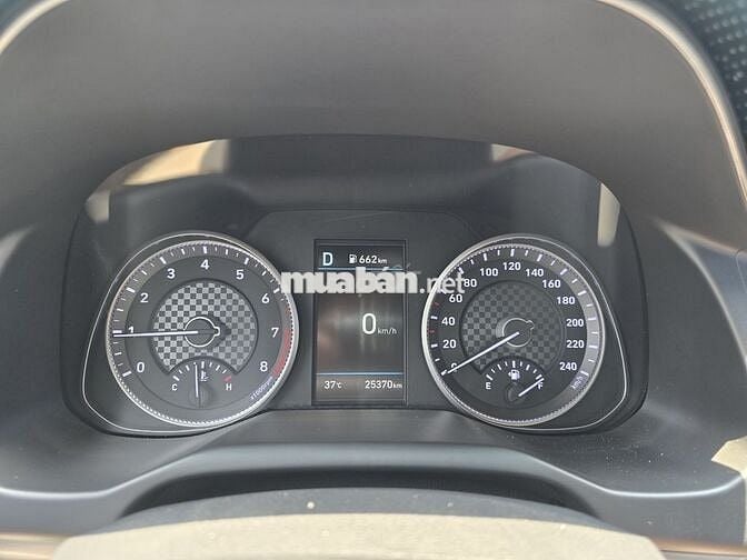 Hyundai Elantra 2020 2.0 AT - 26000 km