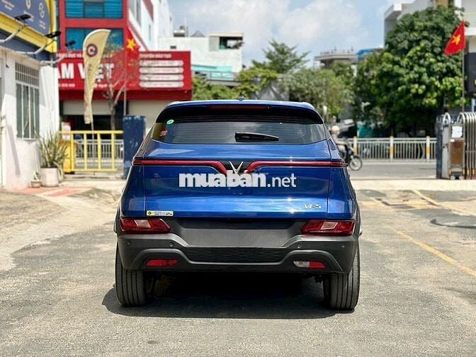 Vinfast VF5 Plus 2023 (mua pin) - Màu xanh