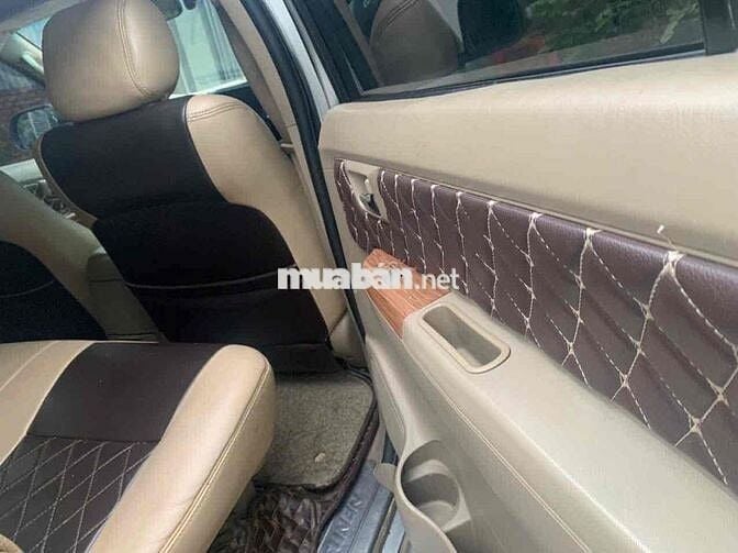 Toyota Fortuner 2011 2.7V - 268000 km
