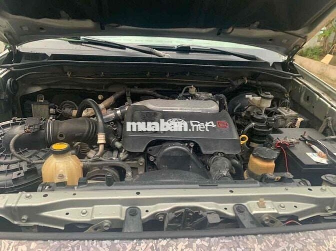 Toyota Fortuner 2011 2.7V - 268000 km