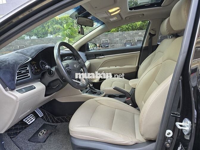 Hyundai Elantra 2020 2.0 AT - 26000 km