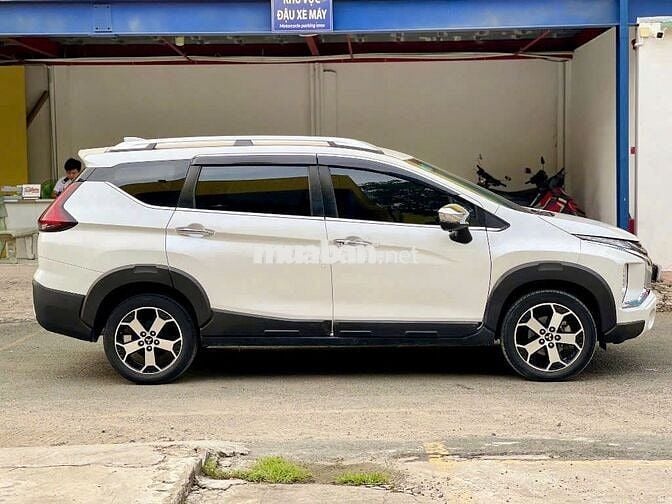 Mitsubishi Xpander cross 2020