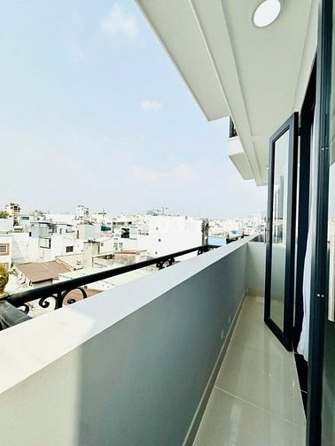 BÁN NHÀ888LẠC LONG QUÂN P.8,5 TẦNG,33PHÒNG, THUÊ 110 TRIỆU,GIÁ 23,5 TỶ