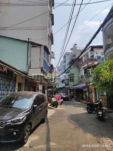BÁN NHÀ888LẠC LONG QUÂN P.8,5 TẦNG,33PHÒNG, THUÊ 110 TRIỆU,GIÁ 23,5 TỶ