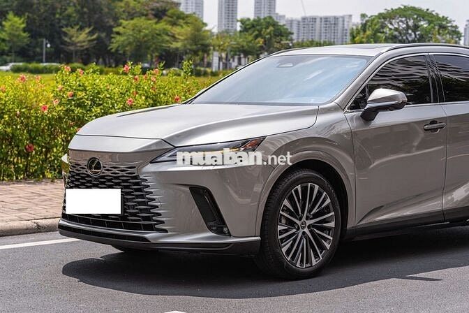 Lexus RX350 Premium model 2024 đi chỉ 15000 km